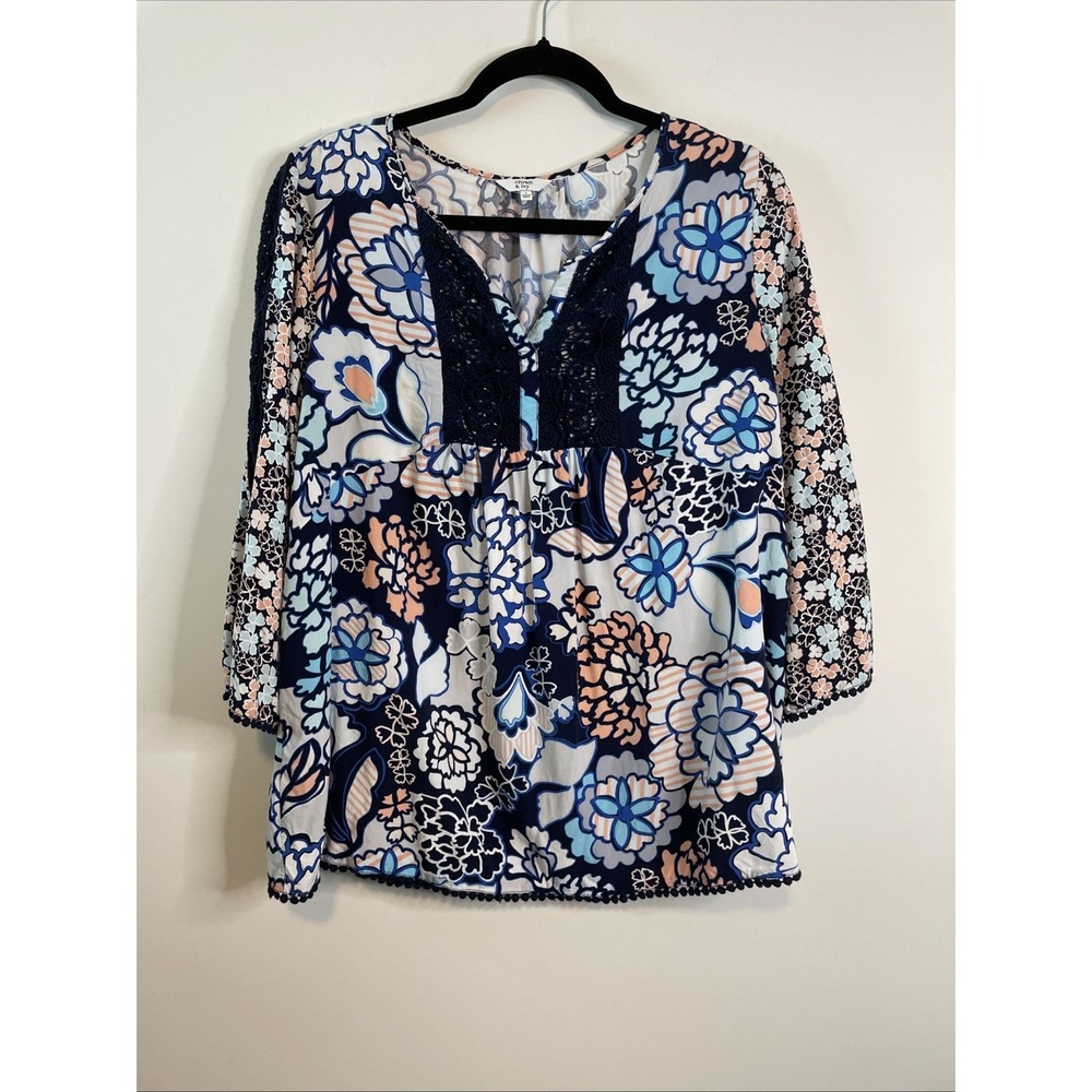 Crown Ivy Large Blue Floral Boho Blouse Lace Trim Rayon Peasant Top